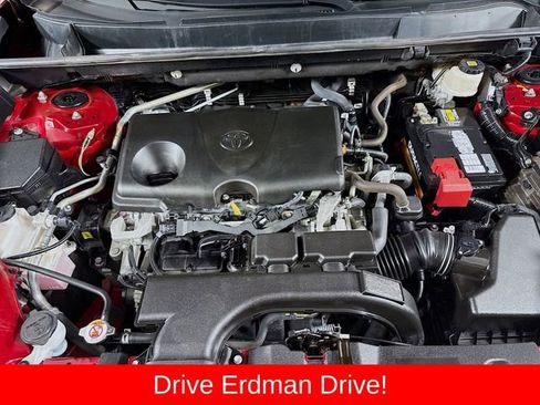 Certified 2021 Toyota RAV4 LE FWD image 29