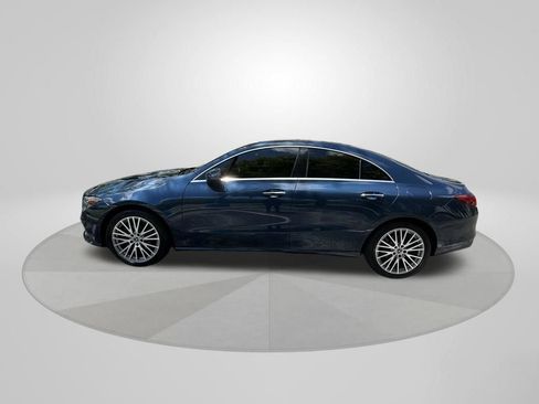 Used 2023 Mercedes-Benz CLA 250 image 4