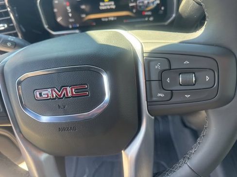 Used 2026 GMC Sierra 2500 SLE AWD/4WD image 15