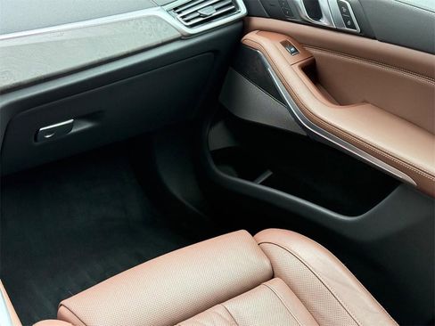 Used 2023 BMW X5 xDrive45e w/ Executive Package image 15