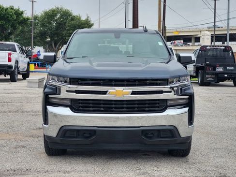 Used 2021 Chevrolet Silverado 1500 LT w/ Z71 Off-Road Package AWD/4WD image 2