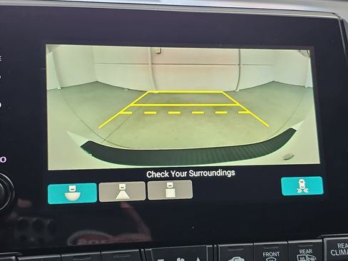 Certified 2024 Honda Odyssey Sport image 24