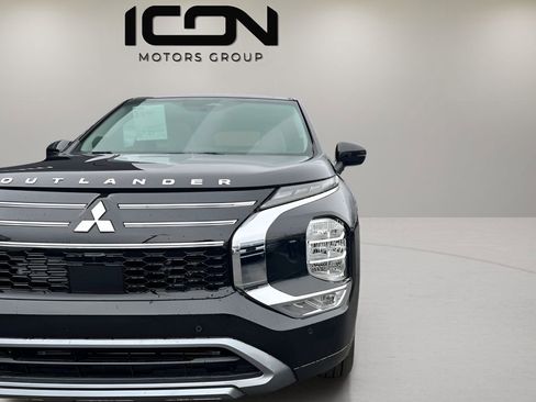 New 2026 Mitsubishi Outlander SE AWD/4WD image 9