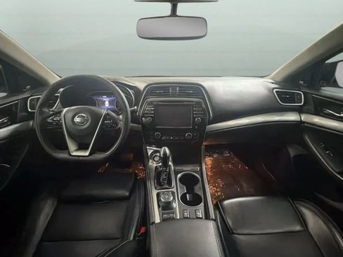 Used 2017 Nissan Maxima 3.5 SL FWD image 9