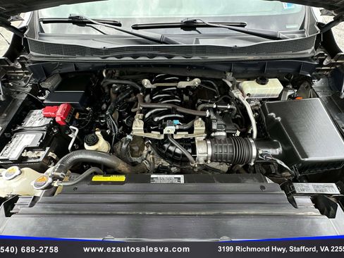 Used 2021 Nissan Titan Platinum Reserve w/ Moonroof Package image 12