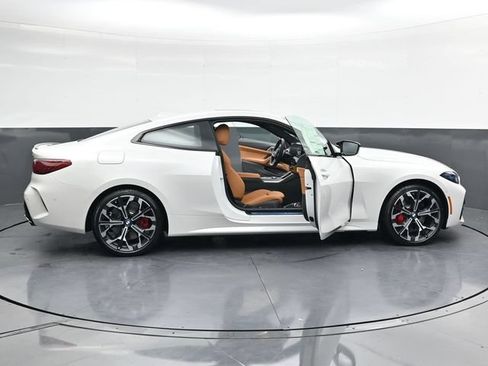 New 2026 BMW 440i xDrive Coupe w/ Premium Package AWD/4WD image 36