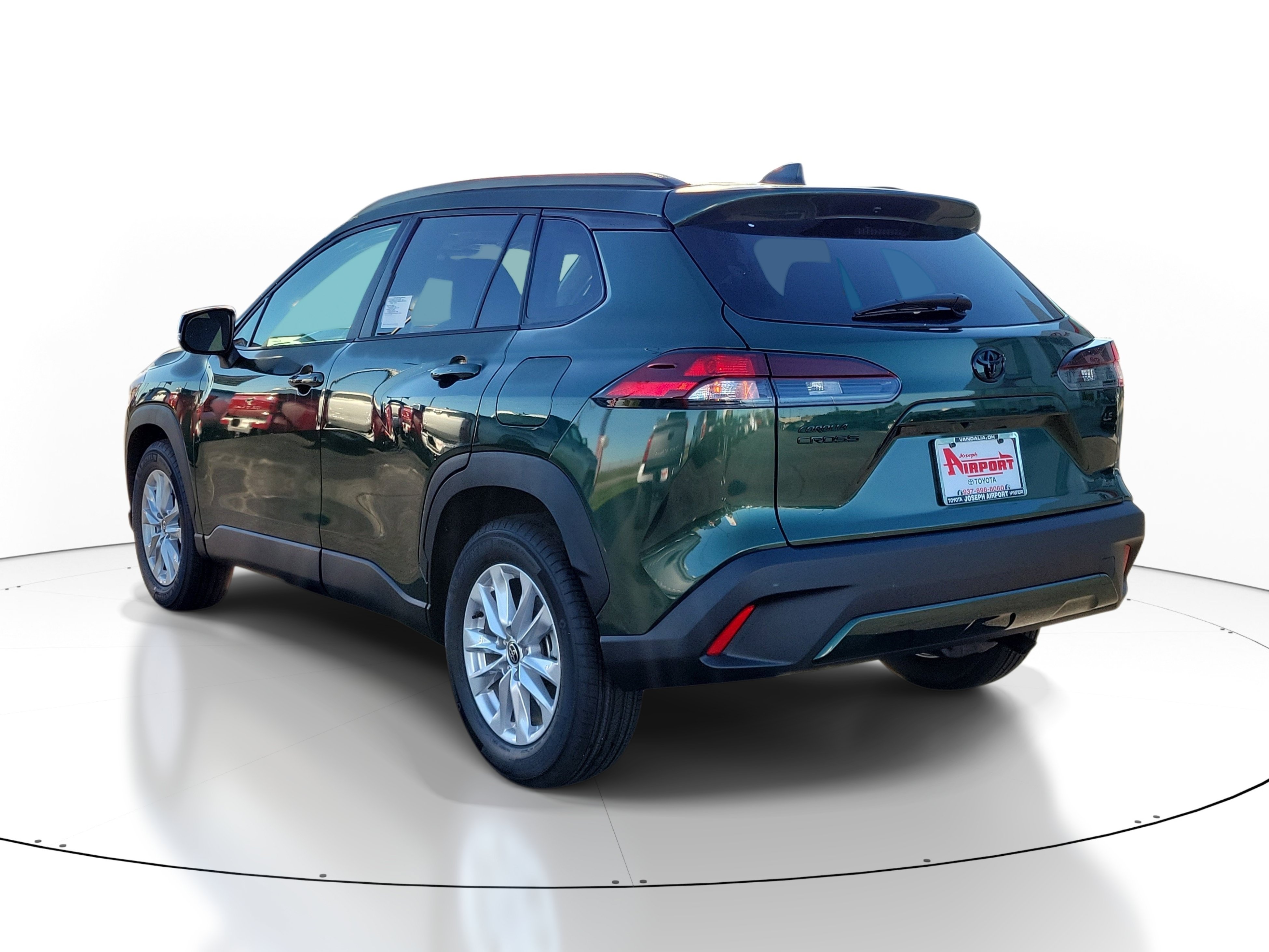 New 2026 Toyota Corolla Cross LE FWD image 3