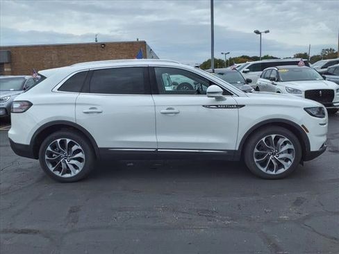 New 2022 Lincoln Nautilus Reserve image 28