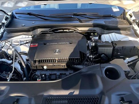 Used 2025 Acura MDX SH-AWD w/ Technology Package image 13