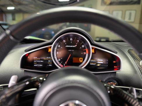 Used 2013 McLaren MP4-12C Spider image 42