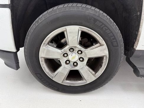 Used 2018 Chevrolet Silverado 1500 LT w/ Texas Edition image 6