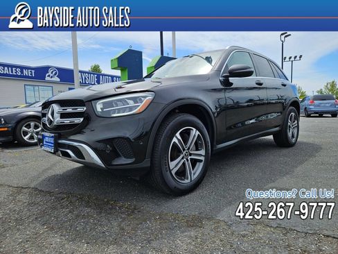 Used 2021 Mercedes-Benz GLC 300 4MATIC w/ Premium Package image 1