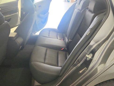 Used 2024 Nissan Altima 2.5 SV FWD image 24