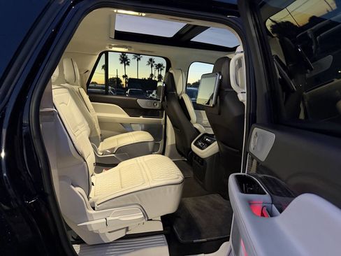 Used 2020 Lincoln Navigator L Black Label image 28