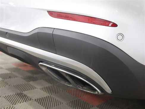 Used 2018 Mercedes-Benz GLC 43 AMG 4MATIC image 10