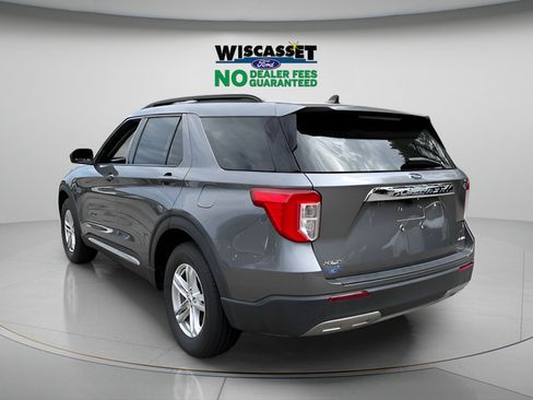 Certified 2022 Ford Explorer XLT w/ Equipment Group 202A AWD/4WD image 27
