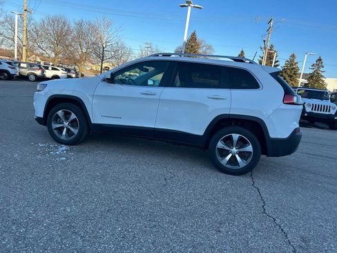 Certified 2019 Jeep Cherokee Limited image 30
