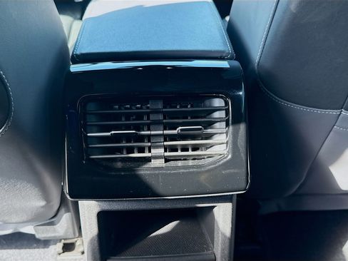 Used 2023 Volkswagen ID.4 S image 23