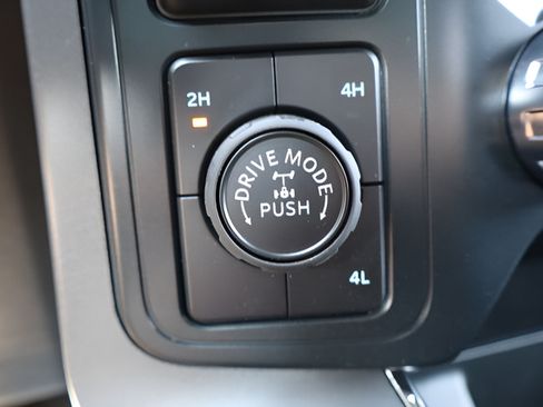 New 2026 Ford F150 XLT w/ Equipment Group 302A MID AWD/4WD image 15