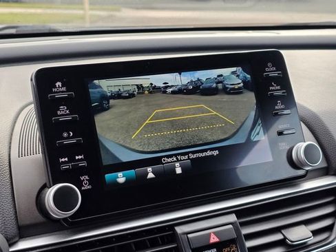 Used 2020 Honda Accord Sport image 28