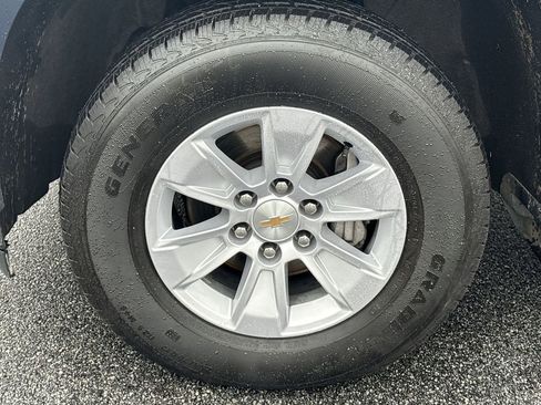 Certified 2019 Chevrolet Silverado 1500 LT w/ All-Star Edition image 33