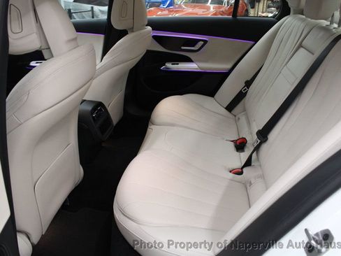 Used 2025 Mercedes-Benz E 450 4MATIC Sedan image 44
