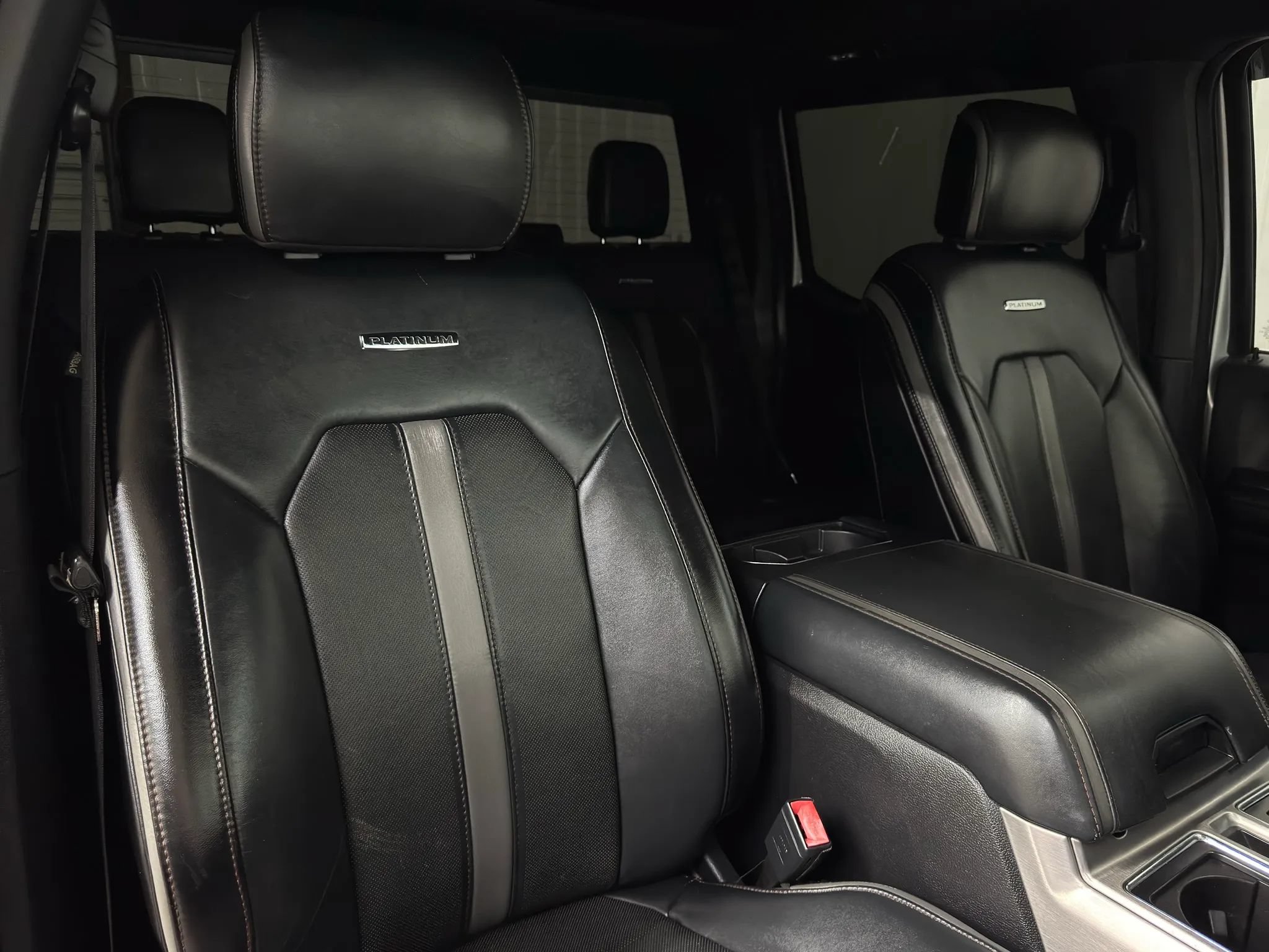 Used 2018 Ford F150 Platinum w/ Equipment Group 701A Luxury AWD/4WD image 15