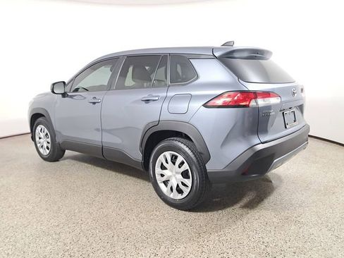 Used 2023 Toyota Corolla Cross L image 7