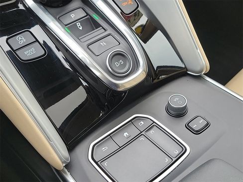 Certified 2025 Acura TLX w/ Technology Package image 29