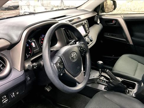 Used 2018 Toyota RAV4 LE w/ All Weather Liner Package image 16