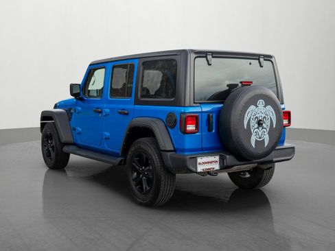 Used 2022 Jeep Wrangler Unlimited Sport image 5