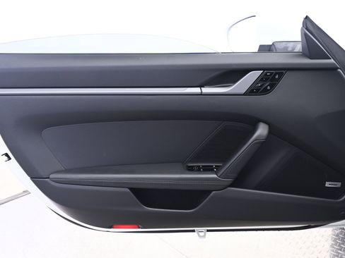 Used 2020 Porsche 911 Carrera S image 22