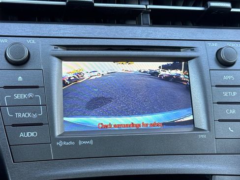 Used 2015 Toyota Prius Prime Plug-In Hybrid image 18