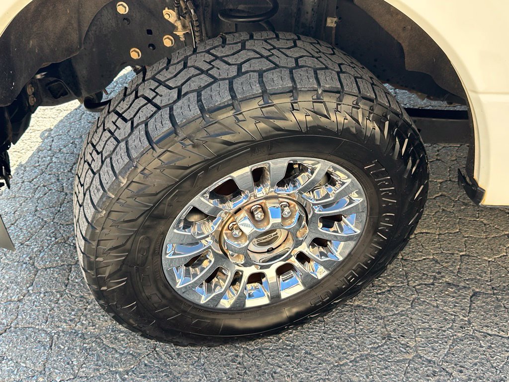 Used 2021 Ford F250 XLT w/ XLT Premium Package AWD/4WD image 39