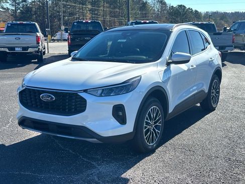 New 2025 Ford Escape SE image 43