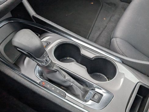 Used 2024 Chevrolet Malibu LT FWD image 19