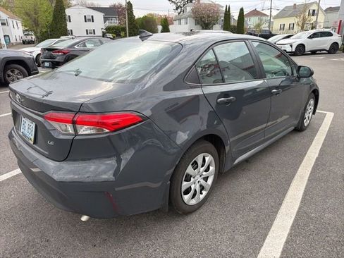 Used 2024 Toyota Corolla LE FWD image 3