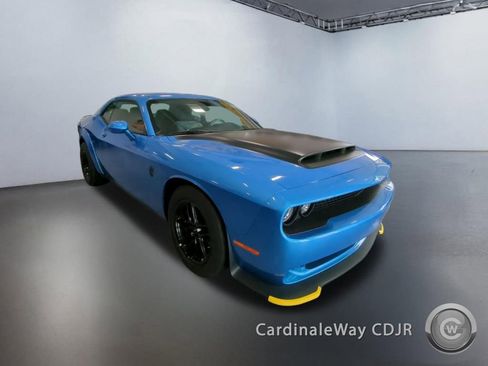 Used 2023 Dodge Challenger SRT Hellcat Redeye image 1