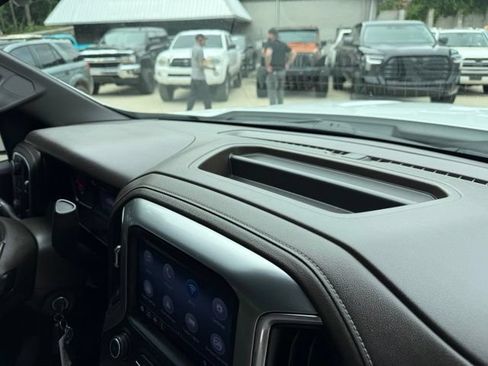 Used 2020 Chevrolet Silverado 1500 LT w/ Fleet Comfort Package AWD/4WD image 90