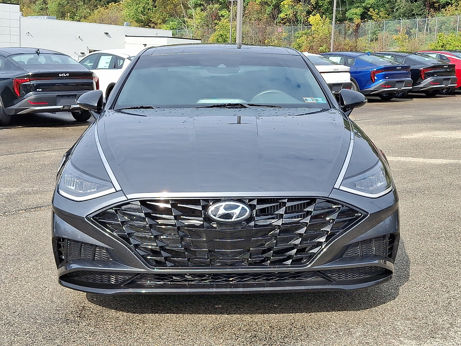 Used 2022 Hyundai Sonata SEL Plus FWD image 2