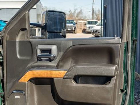 Used 2015 Chevrolet Silverado 3500 LTZ w/ Duramax Plus Package image 44