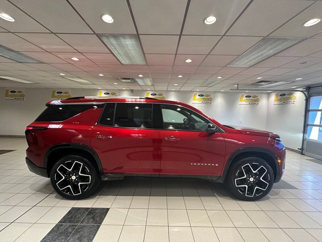 Used 2026 Chevrolet Traverse High Country w/ LPO, Floor Liner Package AWD/4WD image 3