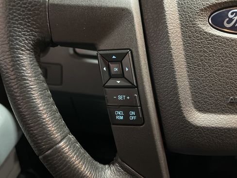 Used 2011 Ford F150 XLT w/ XLT Convenience Pkg image 21