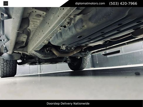 Used 2020 Toyota 4Runner Venture w/ Moonroof Package AWD/4WD image 53