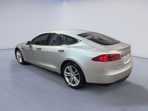 Used 2016 Tesla Model S 60D AWD/4WD image 4