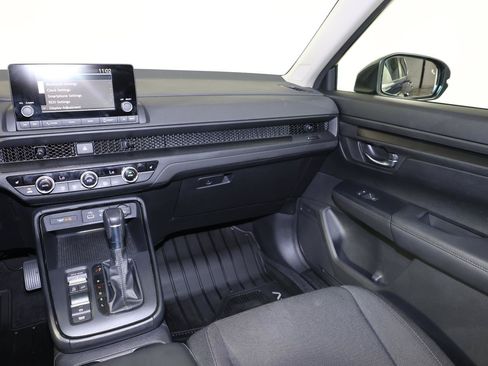 Used 2024 Honda CR-V EX image 11