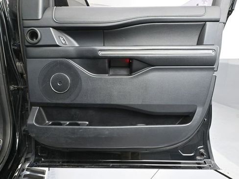 Used 2018 Ford Expedition Max XLT w/ Equipment Group 202A image 25