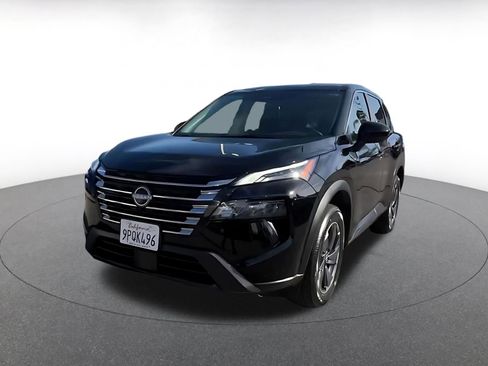 Used 2025 Nissan Rogue SV FWD image 7