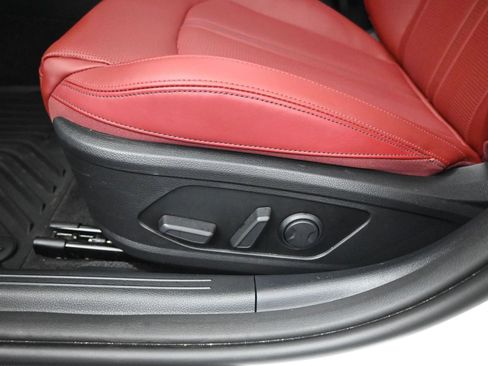 Used 2025 Kia K5 GT-Line w/ GT-Line Premium Package FWD image 10
