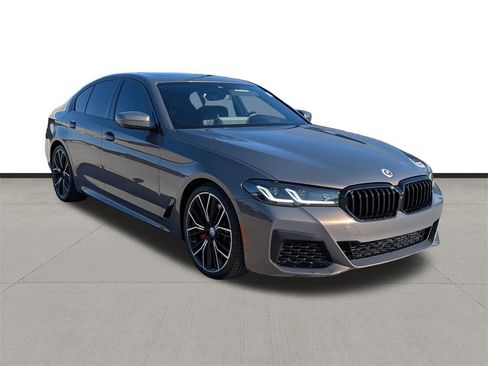 Used 2023 BMW M550i xDrive M550i xDrive w/ Executive Package image 3